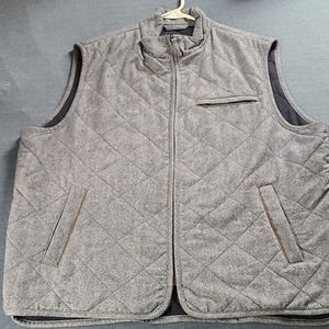 Jos A Bank vest